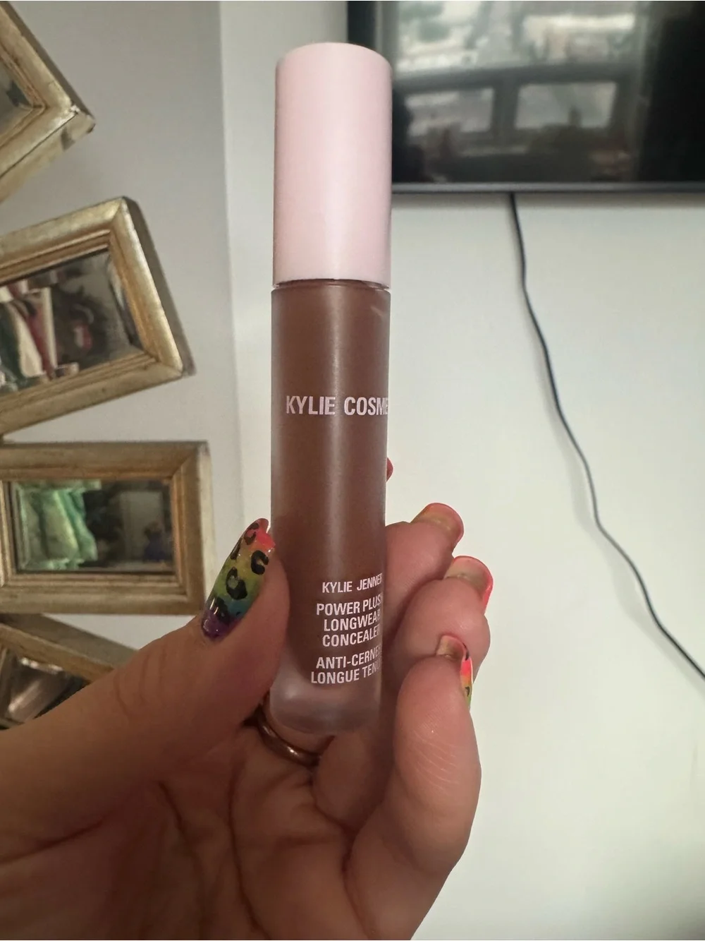Kylie Cosmetics Power Plush Longwear Concealer - Shade 9.5c